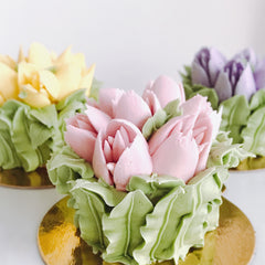 May Flowers Cupcake