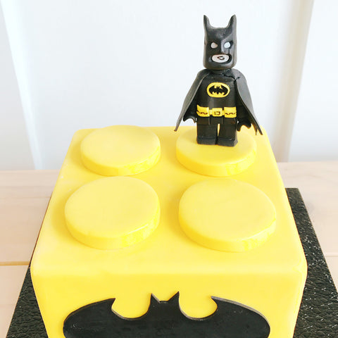 Lego Batman Cake - Decorated Cake by Maria's - CakesDecor